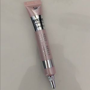 It Bye Bye Under Eye